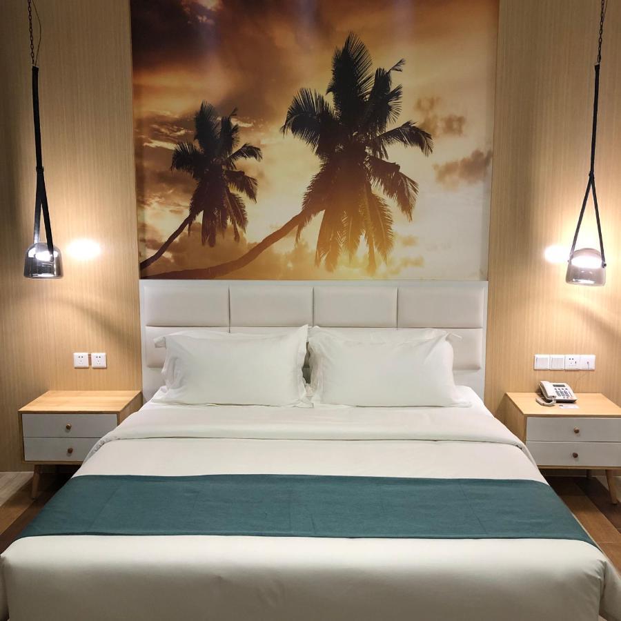 Fan'S Hotel Baybay Zewnętrze zdjęcie