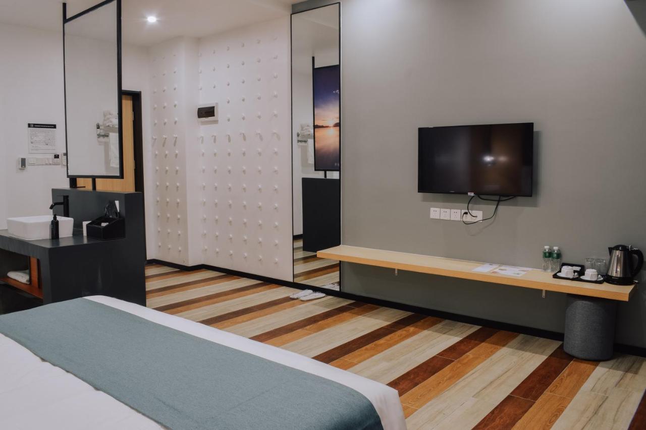 Fan'S Hotel Baybay Zewnętrze zdjęcie