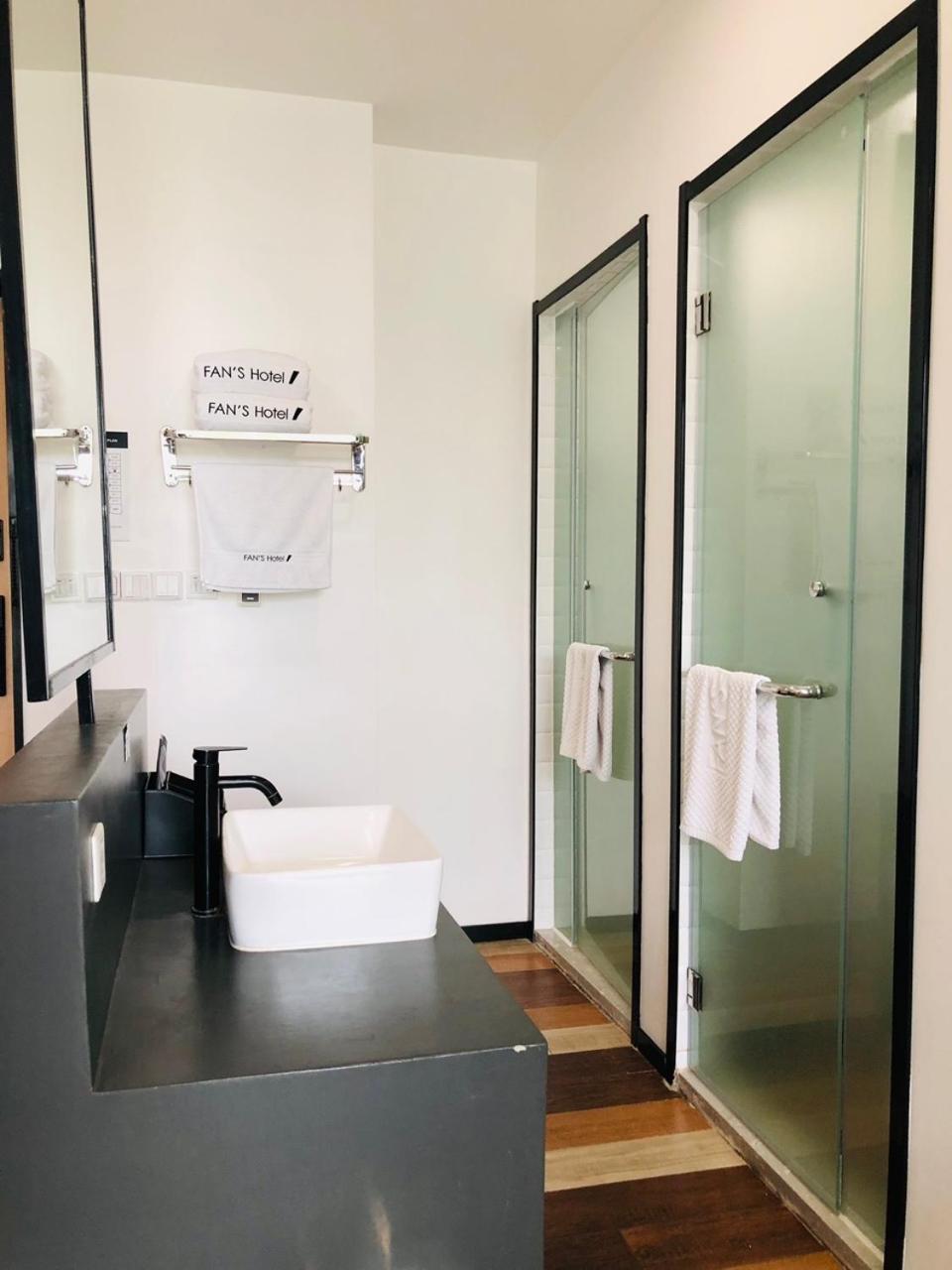 Fan'S Hotel Baybay Zewnętrze zdjęcie